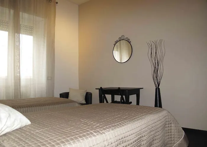 Casa de hóspedes Bedrooms In *